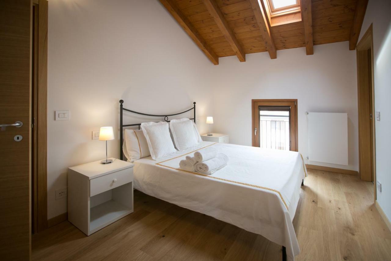 Agriturismo Mestroni Bressa Buitenkant foto