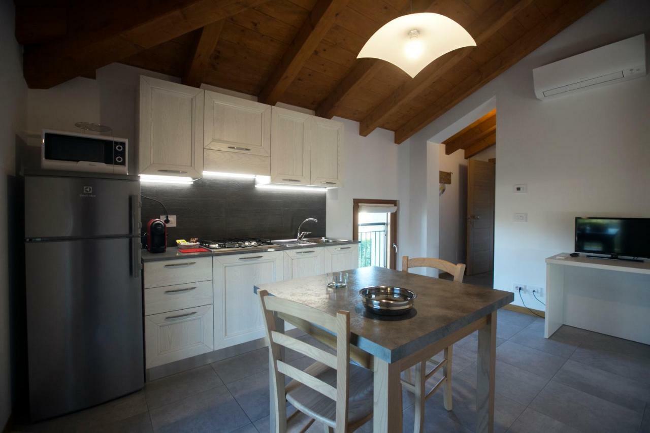 Agriturismo Mestroni Bressa Buitenkant foto