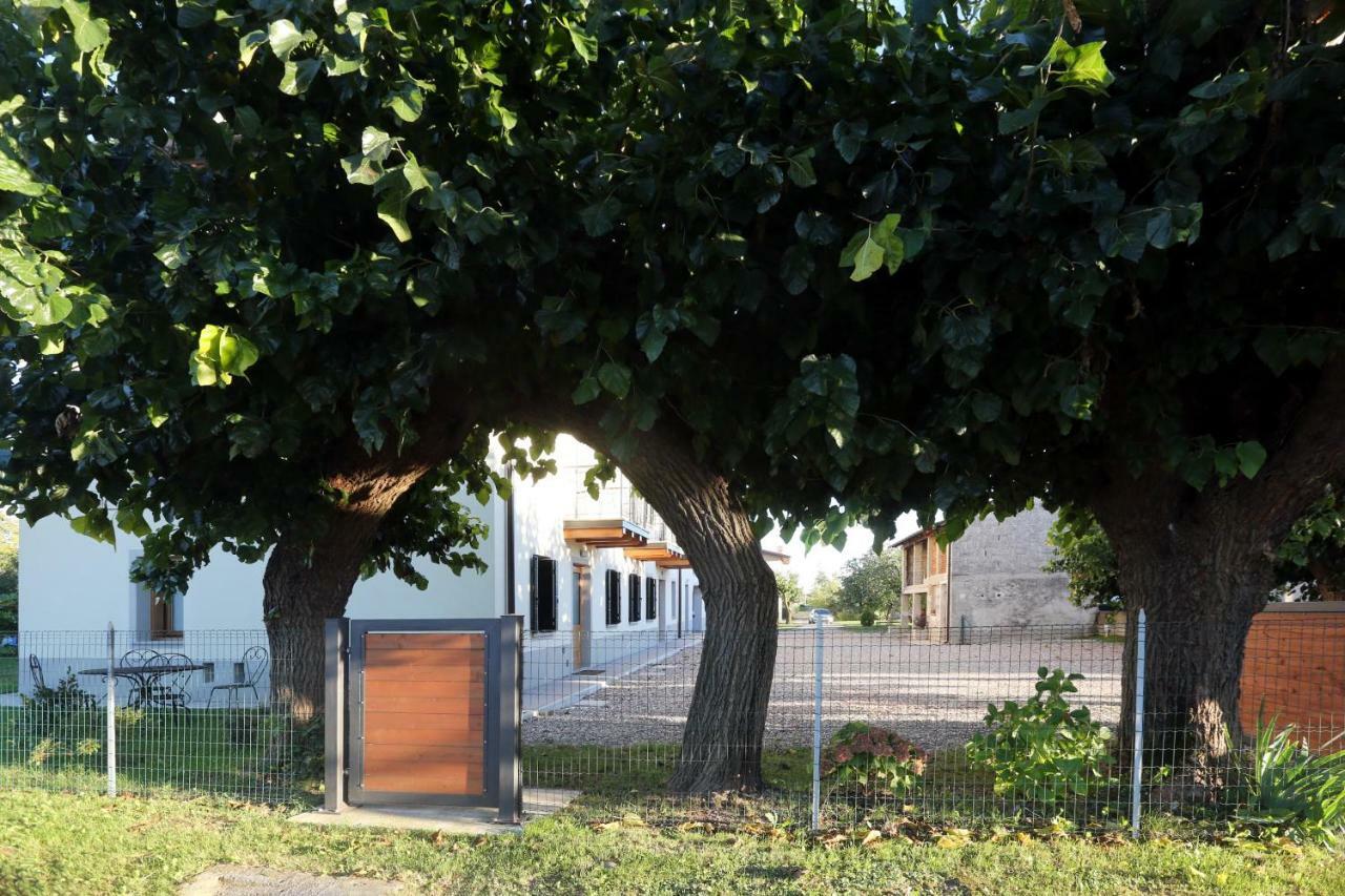 Agriturismo Mestroni Bressa Buitenkant foto